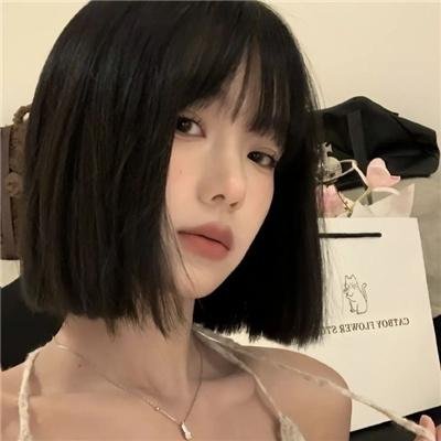 神秘女魔王 海报